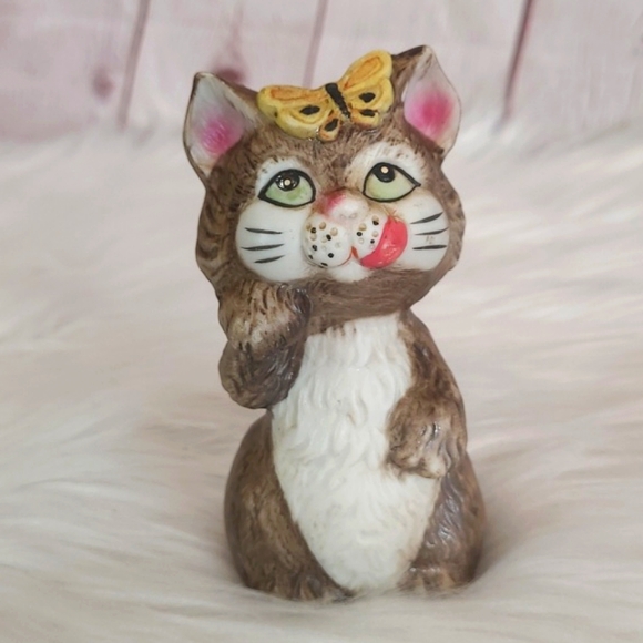 Vintage 70s 4.25" Tall Jasco Critters Cat Kitten Porcelain Bell with Butterfly - Picture 5 of 15